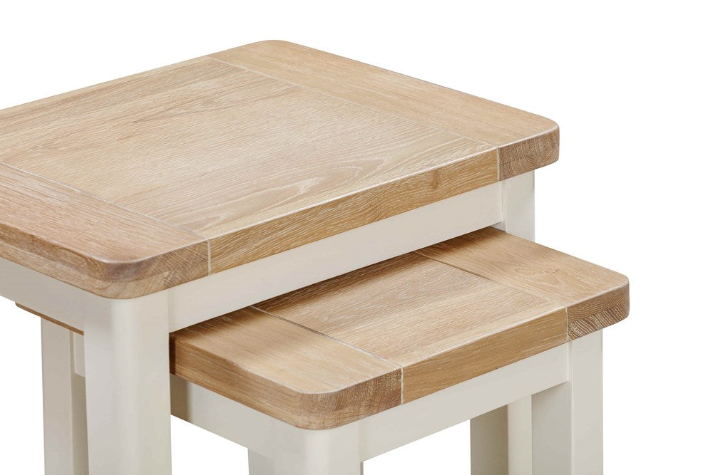1. Papaya Foxington Set de Tables Empilables - Finition Laquée OWP - 3