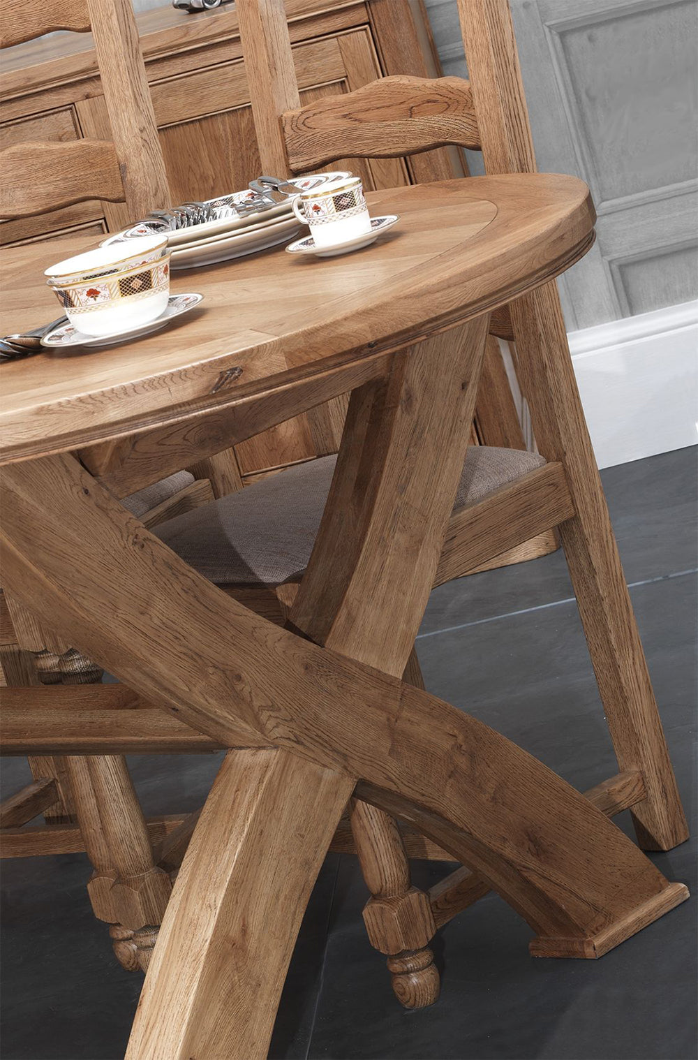 Carlton Meubles Copeland 1800 Table de Salle à Manger Ovale à Pieds en Croix Extensible - 7