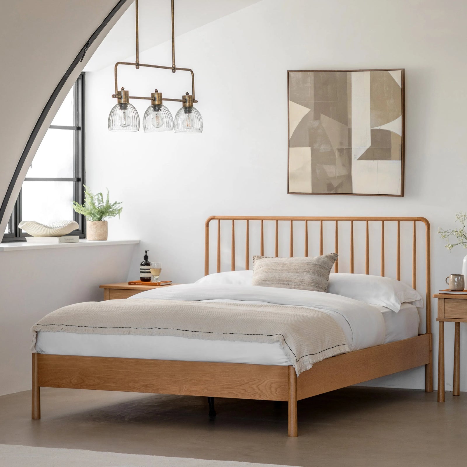 Wycombe Spindle Double Bed