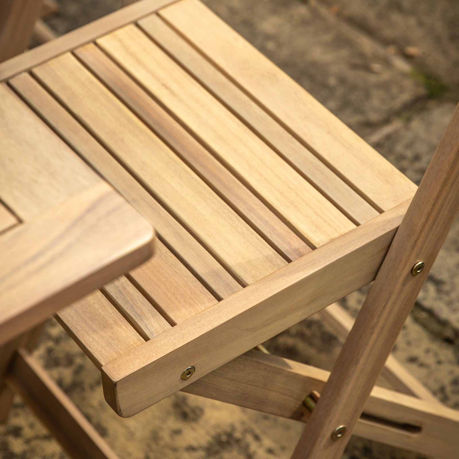 Ensemble de table pliable Lindos de Gallery Garden - Finition naturelle - 3