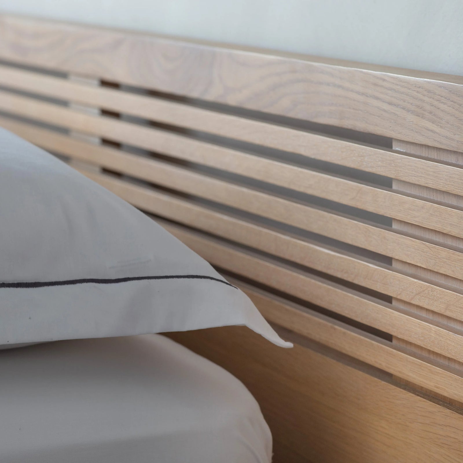 Okayama Kingsize Bed - 3