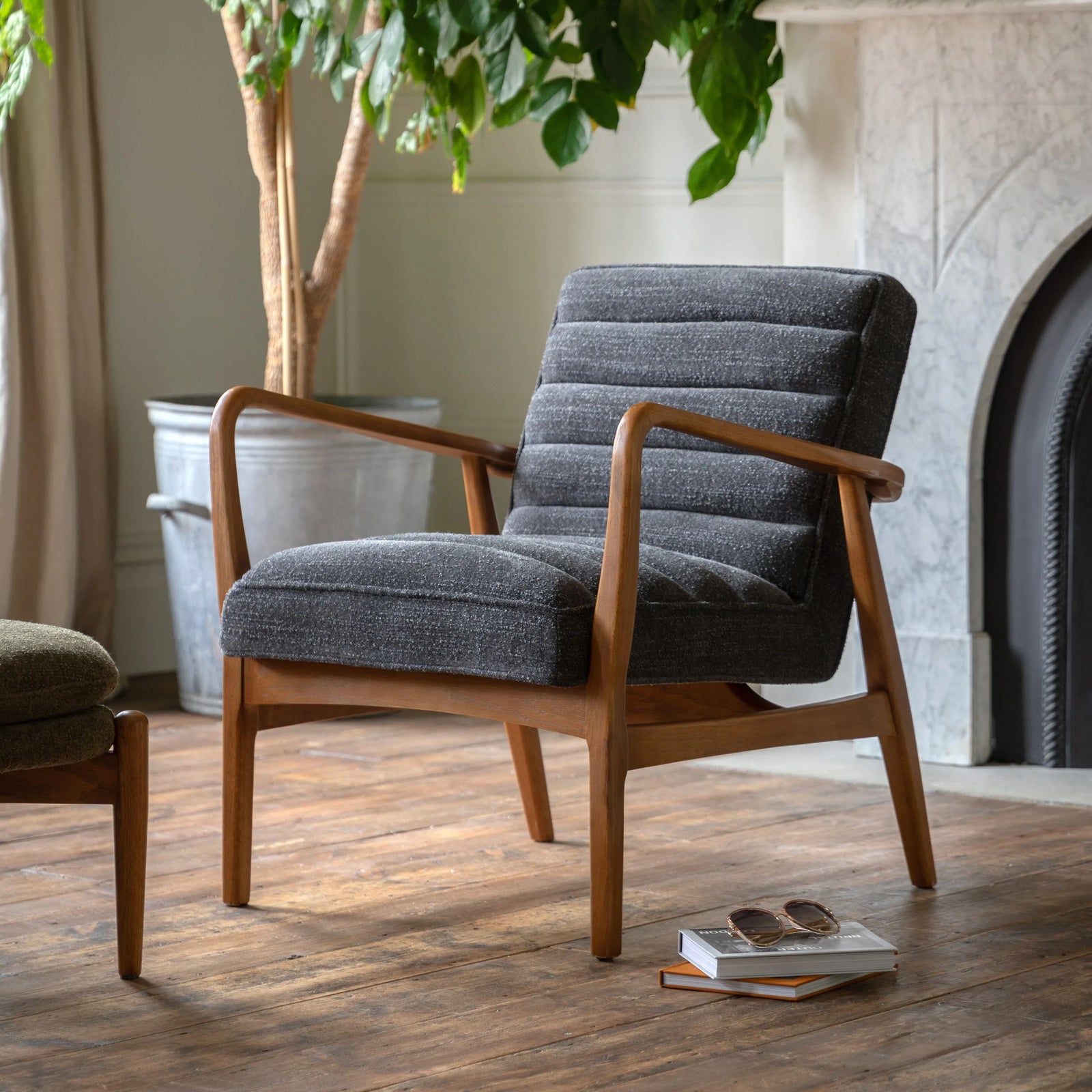 Fauteuil Datsun en Tissu Charbon et Boucle