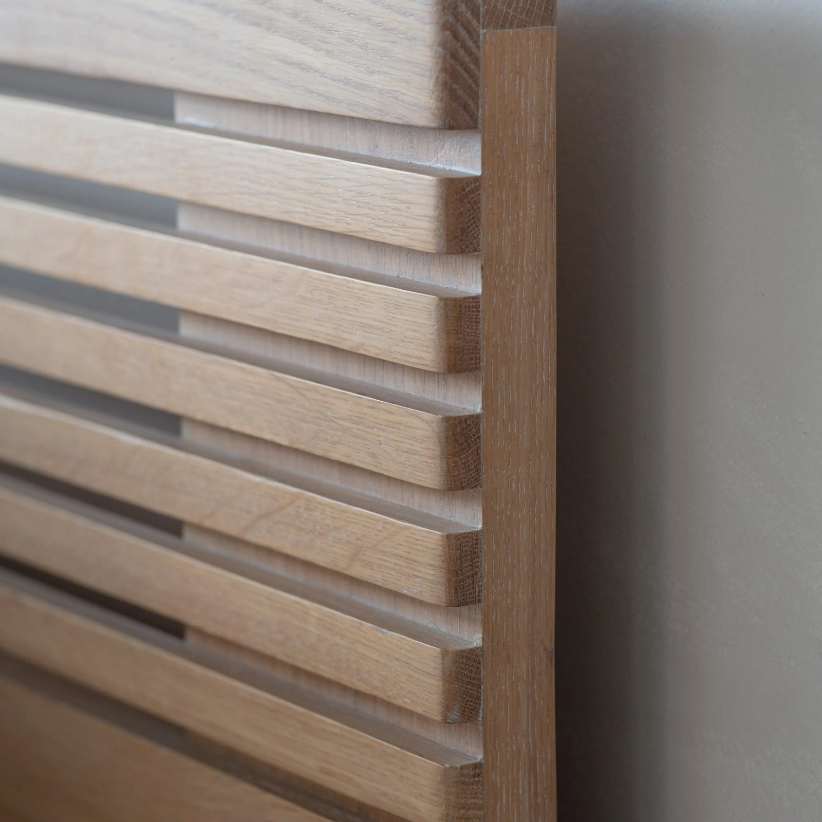Okayama Kingsize Bed - 4