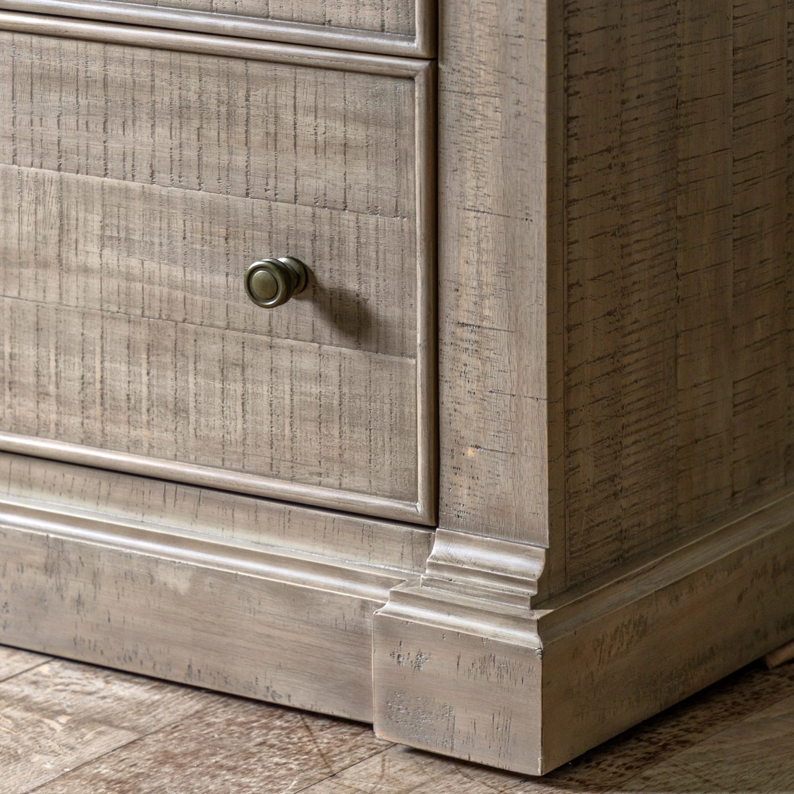 Vancouver 7 Drawer Chest - 3