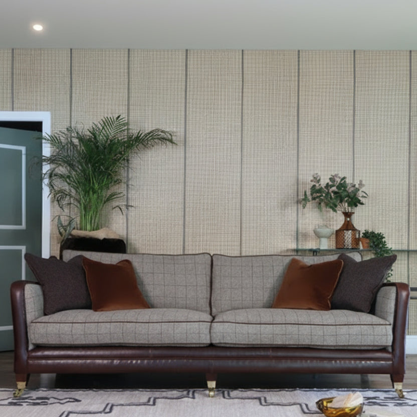Canapé Balmoral Grand en tissu Austin Cumin Seed et motif Munro Check