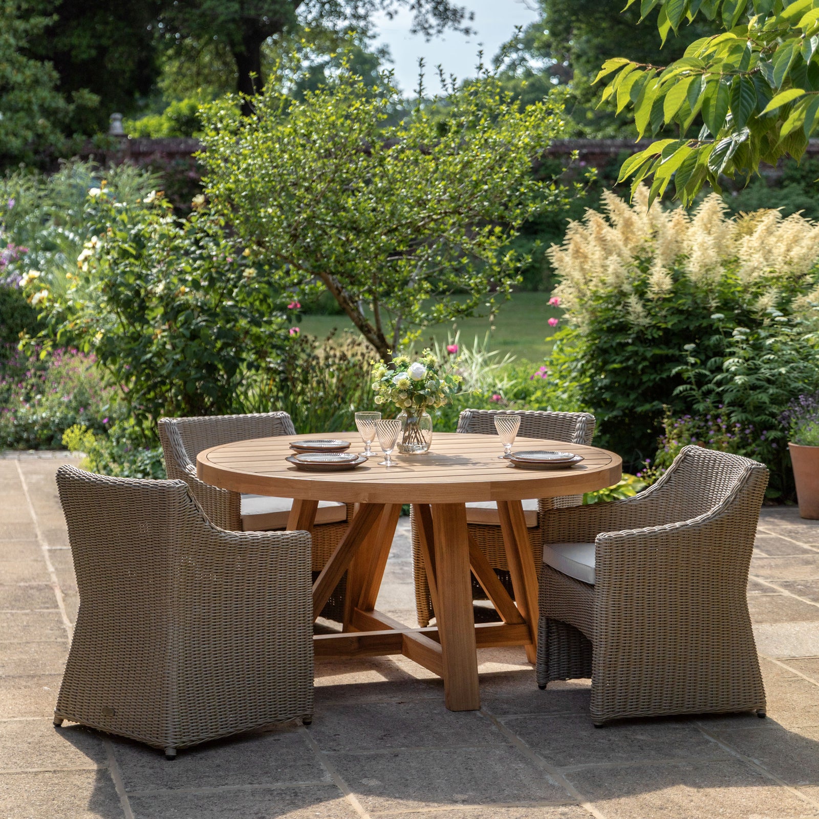 Galerie Jardin Chatsworth Table de Jardin Ronde