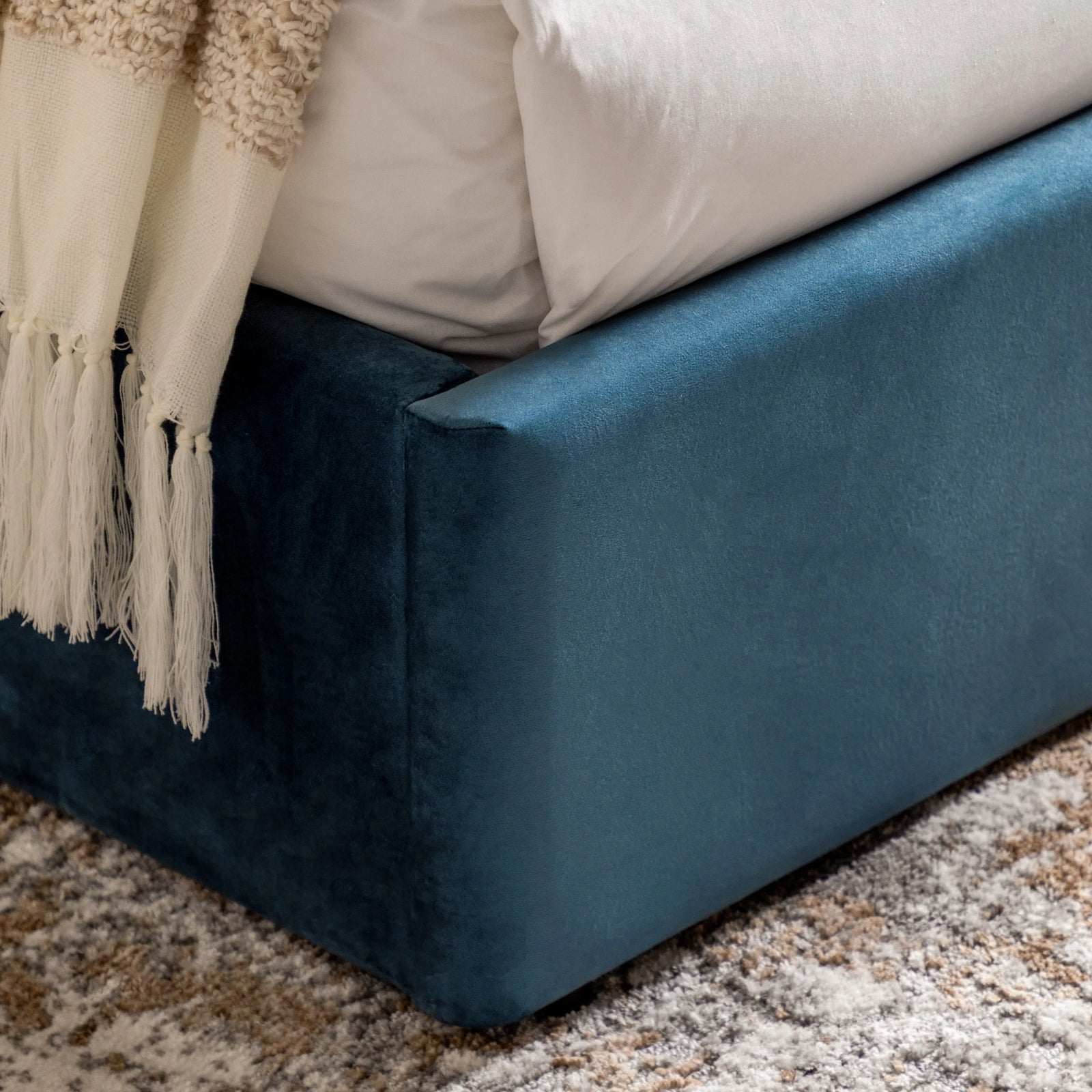 Arch Kingsize Bed in Kingfisher - 3