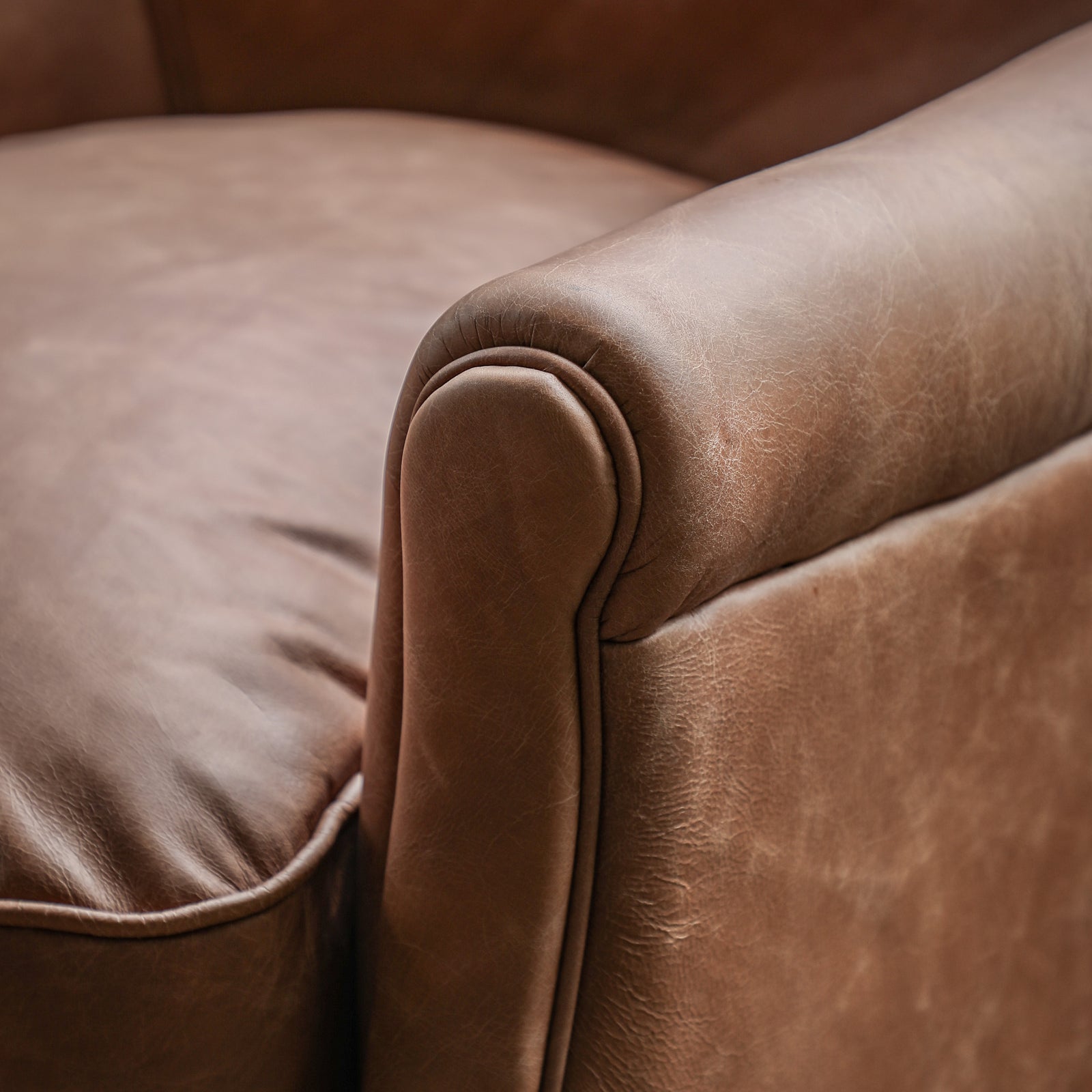 Fauteuil Mr. Paddington en Cuir Marron Vintage – Siège de Caractère avec Pieds en Houppier Massif - 3