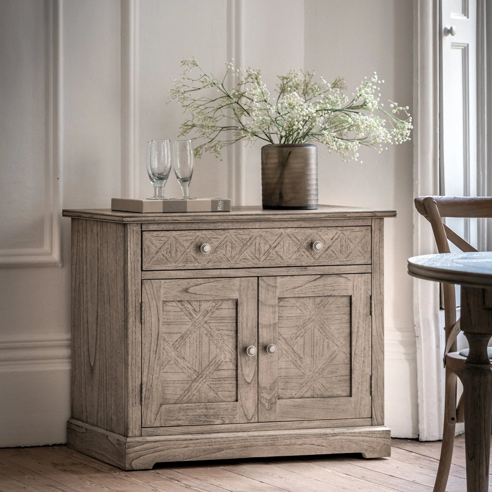 Rustique 2 Door 1 Drawer Sideboard