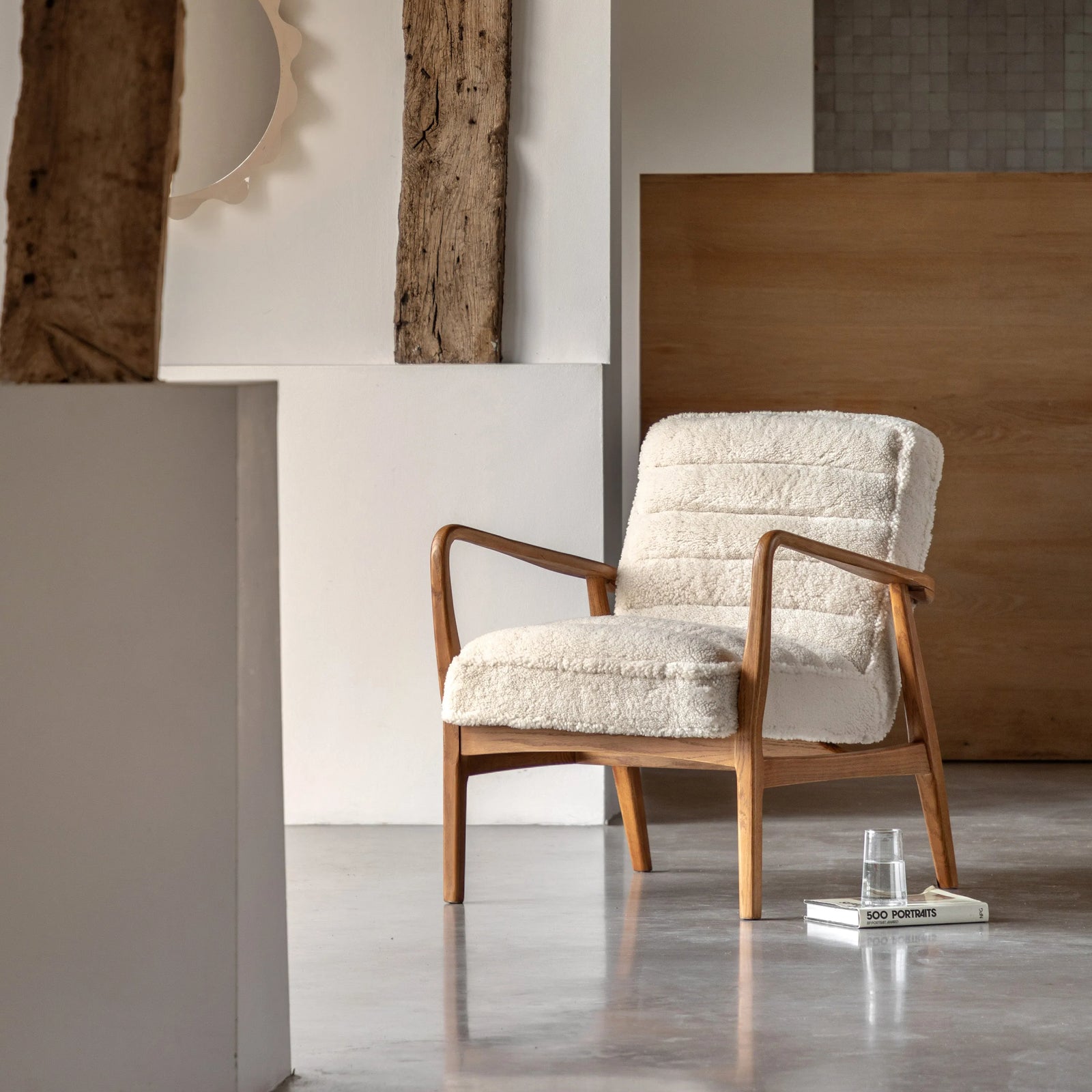 Fauteuil Datsun en Peau de Mouton Crème